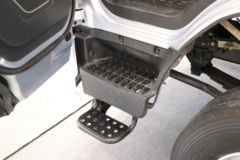 陕汽商用车 德龙G1 177马力 4X2 4.8米排半栏板载货车(SX1120NP6421)