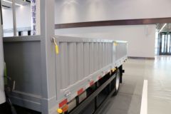 陕汽商用车 德龙G1 177马力 4X2 4.8米排半栏板载货车(SX1120NP6421)