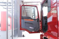 陕汽商用车 德御Q300 300马力 4X2 车厢可卸式载货车(SX5186ZKXMP6721)