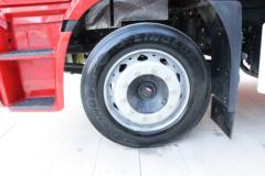 陕汽商用车 德御Q300 300马力 4X2 车厢可卸式载货车(SX5186ZKXMP6721)