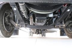 陕汽商用车 德御Q300 300马力 4X2 车厢可卸式载货车(SX5186ZKXMP6721)