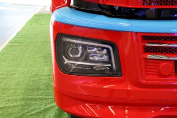 �������ó� ����Q300 520���� 6X4 LNGǣ����ͼƬ