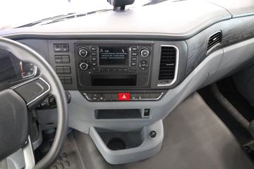 �������ó� ����Q300 520���� 6X4 LNGǣ����ͼƬ