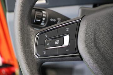 �������ó� ����Q300 520���� 6X4 LNGǣ����ͼƬ