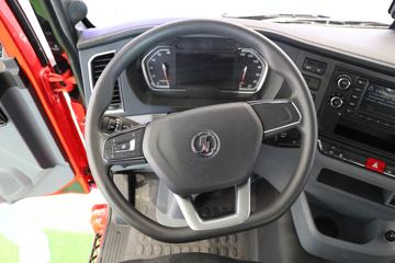 �������ó� ����Q300 520���� 6X4 LNGǣ����ͼƬ