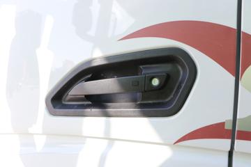 �������ó� �Ӱ�S700 12.5L���� 600���� 6X4 Ӯ��12�� AMT�Զ��� ǣ����ͼƬ