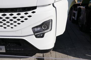 �������ó� �Ӱ�S700 12.5L���� 600���� 6X4 Ӯ��12�� AMT�Զ��� ǣ����ͼƬ