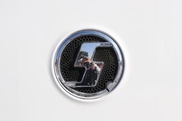 �������ó� �Ӱ�S700 12.5L���� 600���� 6X4 Ӯ��12�� AMT�Զ��� ǣ����ͼƬ