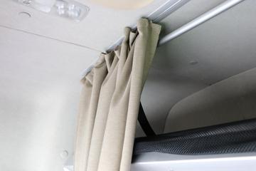 �������ó� �Ӱ�S700 12.5L���� 600���� 6X4 Ӯ��12�� AMT�Զ��� ǣ����ͼƬ