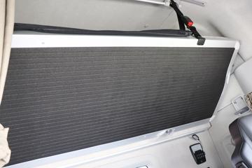 �������ó� �Ӱ�S700 12.5L���� 600���� 6X4 Ӯ��12�� AMT�Զ��� ǣ����ͼƬ