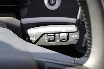 �������ó� �Ӱ�S700 12.5L���� 600���� 6X4 Ӯ��12�� AMT�Զ��� ǣ����ͼƬ