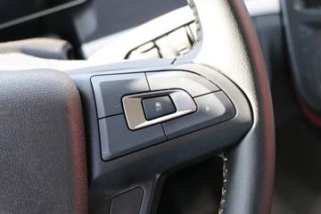 �������ó� �Ӱ�S700 12.5L���� 600���� 6X4 Ӯ��12�� AMT�Զ��� ǣ����ͼƬ