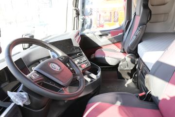�������ó� �Ӱ�S700 12.5L���� 600���� 6X4 Ӯ��12�� AMT�Զ��� ǣ����ͼƬ