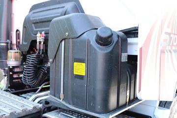 �������ó� �Ӱ�S700 12.5L���� 600���� 6X4 Ӯ��12�� AMT�Զ��� ǣ����ͼƬ