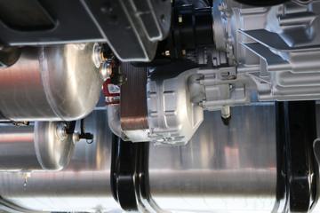 �������ó� �Ӱ�S700 12.5L���� 600���� 6X4 Ӯ��12�� AMT�Զ��� ǣ����ͼƬ