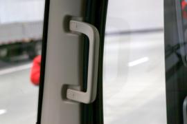 智云S300&nbsp;电动载货车内饰图片