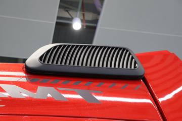 �������ó� �Ӱ�S700 580���� 6X4 LNG�Զ���ǣ����(Һ��)ͼƬ