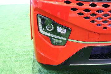 �������ó� �Ӱ�S700 580���� 6X4 LNG�Զ���ǣ����(Һ��)ͼƬ