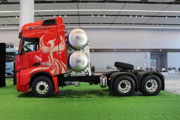 �������ó� �Ӱ�S700 580���� 6X4 LNG�Զ���ǣ����(Һ��)ͼƬ