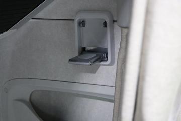 �������ó� �Ӱ�S700 580���� 6X4 LNG�Զ���ǣ����(Һ��)ͼƬ