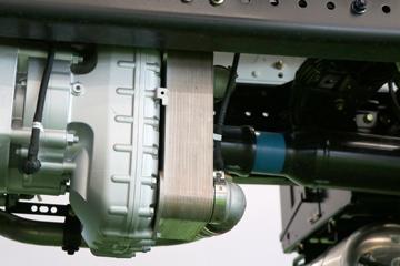 �������ó� �Ӱ�S700 580���� 6X4 LNG�Զ���ǣ����(Һ��)ͼƬ
