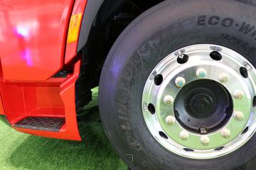 �������ó� �Ӱ�S700 580���� 6X4 LNG�Զ���ǣ����(Һ��)ͼƬ