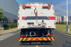东风柳汽 新乘龙M3 200马力 4X2 洗扫车(福龙马牌)(FLM5180TXSDL6S)
