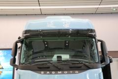 陕汽商用车 延安S700 580马力 6X4 CNG自动档牵引车