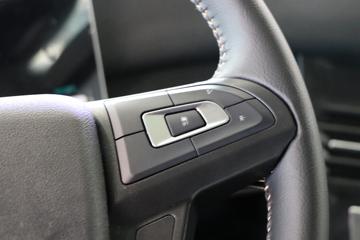 �������ó� �Ӱ�S700 580���� 6X4 CNG�Զ���ǣ����ͼƬ