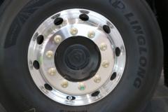 陕汽商用车 延安S700 580马力 6X4 CNG自动档牵引车