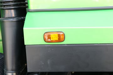 �������ó� ����X9 220���� 4X2 3.75����ж��ͼƬ