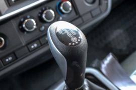 轩德X9&nbsp;自卸车驾驶室                                               图片