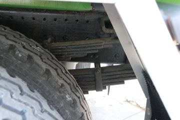 �������ó� ����X9 220���� 4X2 3.75����ж��ͼƬ