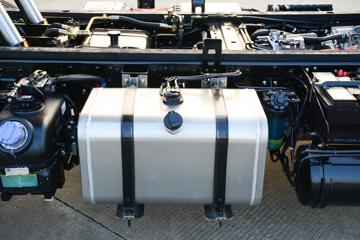 �ɵ�HX5 4X2 4.13�׵��Ż�϶�����ж��17.52kWhͼƬ