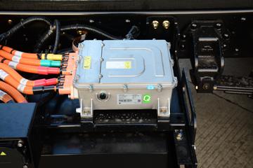 �ɵ�HX5 4X2 4.13�׵��Ż�϶�����ж��17.52kWhͼƬ