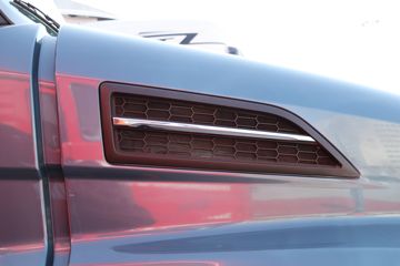 �������ó� ���¡��� ����� 560���� 6X4 ��ͷǣ����(����)ͼƬ