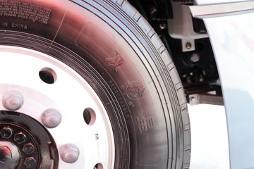 �������ó� ���¡��� ����� 560���� 6X4 ��ͷǣ����(����)ͼƬ