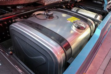 �������ó� ���¡��� ����� 560���� 6X4 ��ͷǣ����(����)ͼƬ