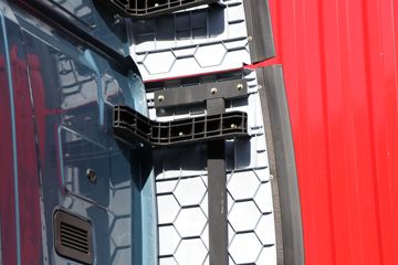 �������ó� ���¡��� ����� 560���� 6X4 ��ͷǣ����(����)ͼƬ