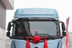 陕汽重卡 德龙X6000 旗舰版 800马力 6X4 AMT自动档牵引车(SX4259GE4Q4)