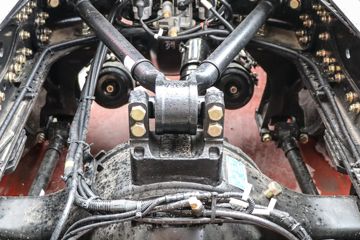 �����ؿ� ����X6000 �콢�� 590���� 6X4 LNG�Զ���ǣ����(Һ��)(SX4259GE4TLQ4)ͼƬ