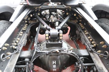 �����ؿ� ����X6000 �콢�� 590���� 6X4 LNG�Զ���ǣ����(Һ��)(SX4259GE4TLQ4)ͼƬ