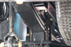 陕汽重卡 德龙X6000 旗舰版 590马力 6X4 LNG自动档牵引车(液缓)(SX4259GE4TLQ4)