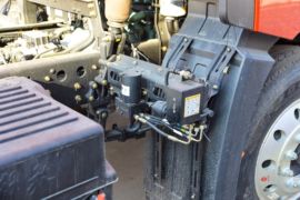 解放J6G&nbsp;载货车底盘                                                图片