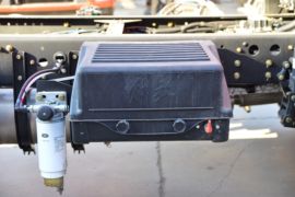 解放J6G&nbsp;载货车底盘                                                图片