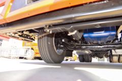 青岛解放 JH6重卡 质惠版 480马力 6X4 LNG自动档牵引车(一汽12档)(液缓)(CA4251P25K2T1NE6A80) 青岛解放 JH6重卡 质惠版 480马力 6X4 LNG自动档牵引车(一汽12档)(液缓)(CA4251P25K2T1NE6A80)