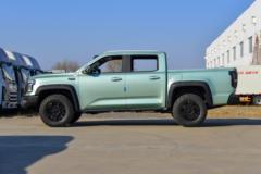 江铃 大道 飞将 极境款 2.3T柴油 177马力 自动四驱 标轴双排皮卡 江铃 大道 飞将 极境款 2.3T柴油 177马力 自动四驱 标轴双排皮卡