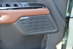 江铃 大道 飞将 极境款 2.3T柴油 177马力 自动四驱 标轴双排皮卡 江铃 大道 飞将 极境款 2.3T柴油 177马力 自动四驱 标轴双排皮卡