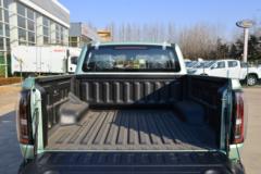 江铃 大道 飞将 极境款 2.3T柴油 177马力 自动四驱 标轴双排皮卡 江铃 大道 飞将 极境款 2.3T柴油 177马力 自动四驱 标轴双排皮卡