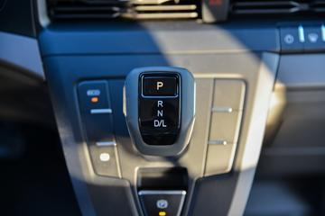 �������� ��ȫ˳ 2023�� 143���� 2.0T���� 6�� �Զ� �����ж��๦�ܳ�ͼƬ